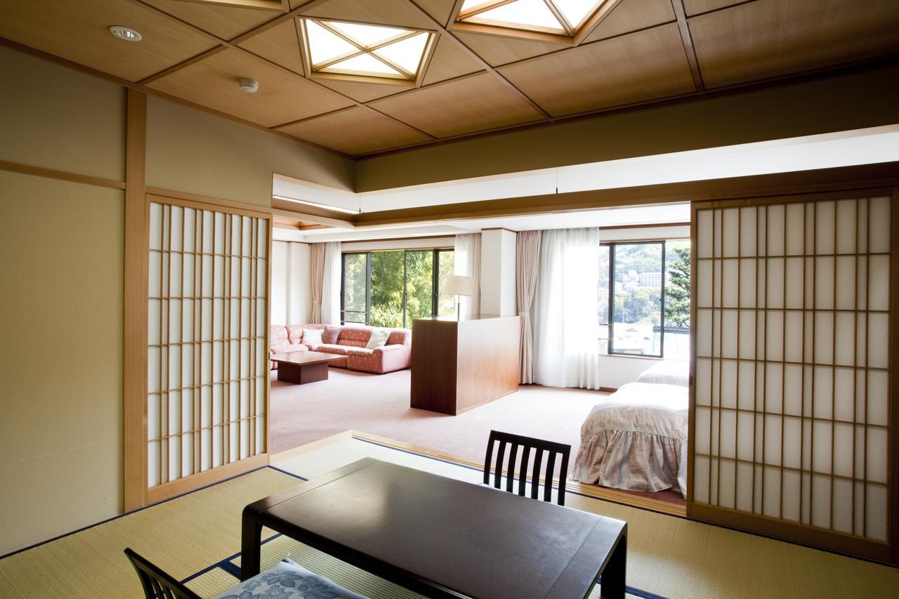 Shiki Resort Shion Atami Atami  Exterior foto